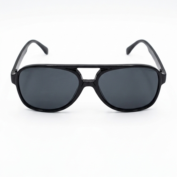 Classic Black On Black Aviator Sunglasses | Oversized Retro Navigator Frames - Picture 2 of 4